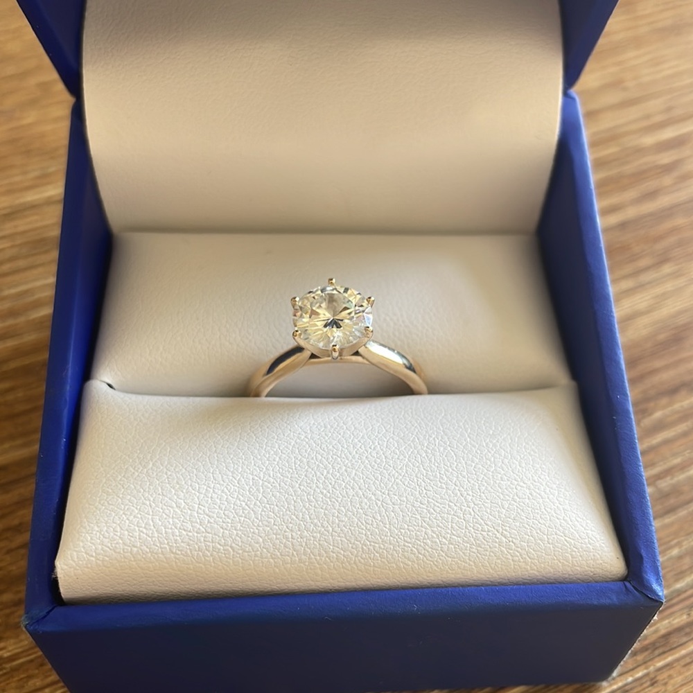 Stunning Charles and Covard Moissanite Engagement Ring